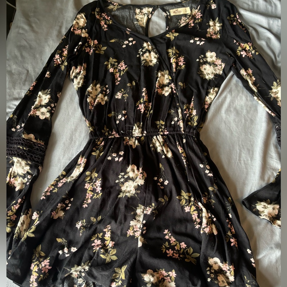 hollister long sleeve romper